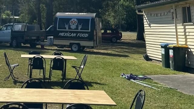 guac-on-food-nowa-nowa-hall